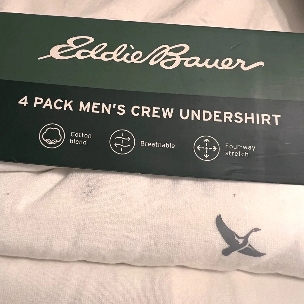 NEW Eddie Bauer Mens 4 Pack Crew Undershirt White Cotton Blend Stretch Medium